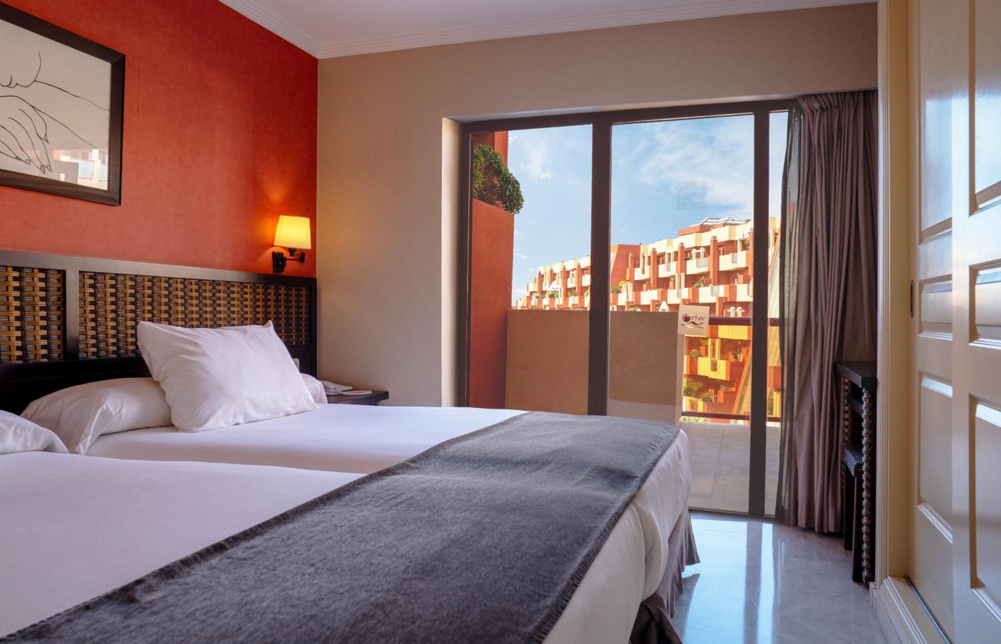 World Hotel